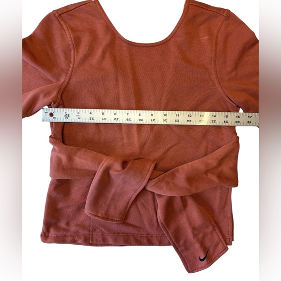 Nike Women's Dri-FIT Studio Short Sleeve Yoga Top, Dusty Peach Size XS, Wrap Tie - Picture 16 of 16